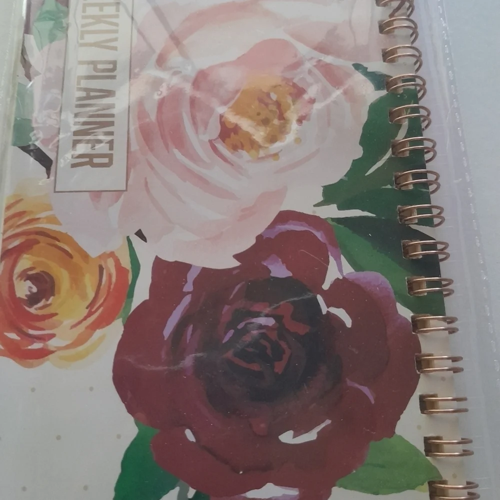 Floral Weekly Planner with Pink and Brown Accents